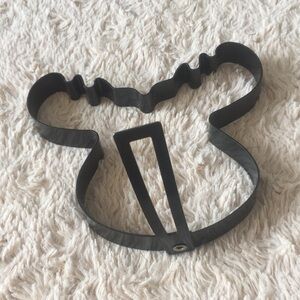 NWOT: Egg  pancake Coated Stainless Steel mold with handle Moose Head shape